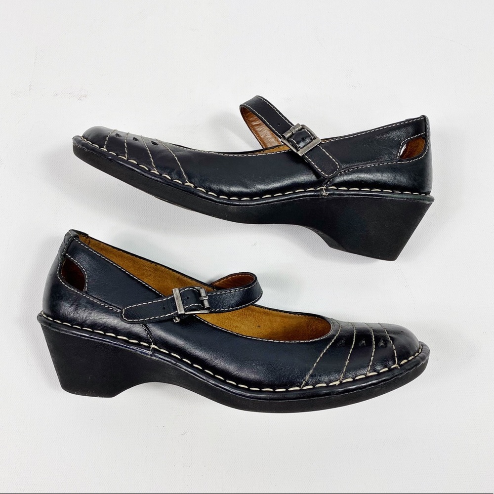 Naturalizer Black Mary Jane Sanai Buckle Shoes